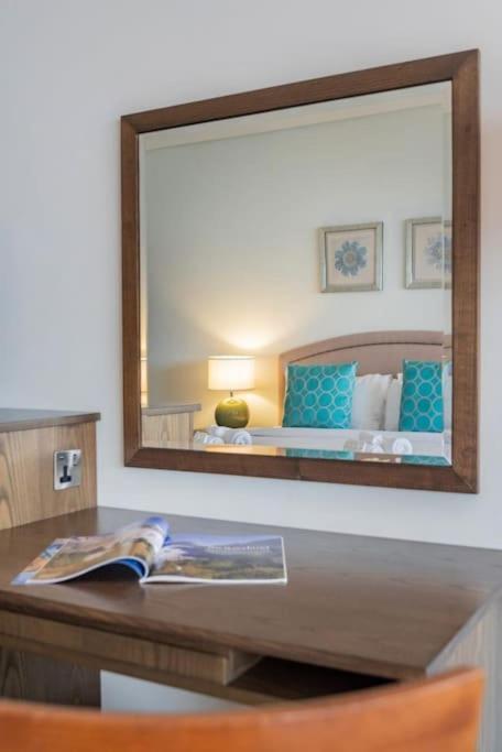 Marvelous Private Beach Apartment In Palm Dubai Within Anantara 5 Star Resort Exterior foto